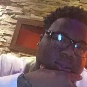 Meet your Posher, Isaiah